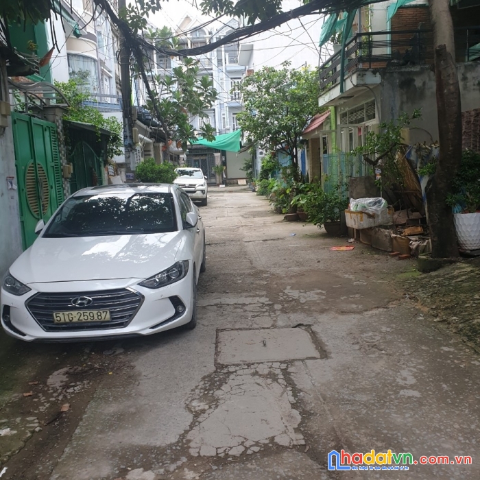 Bán gấp nhà hxh  kinh  dương vương bình tân 70m2, 3 tầng chỉ nhỉnh 6 tỷ