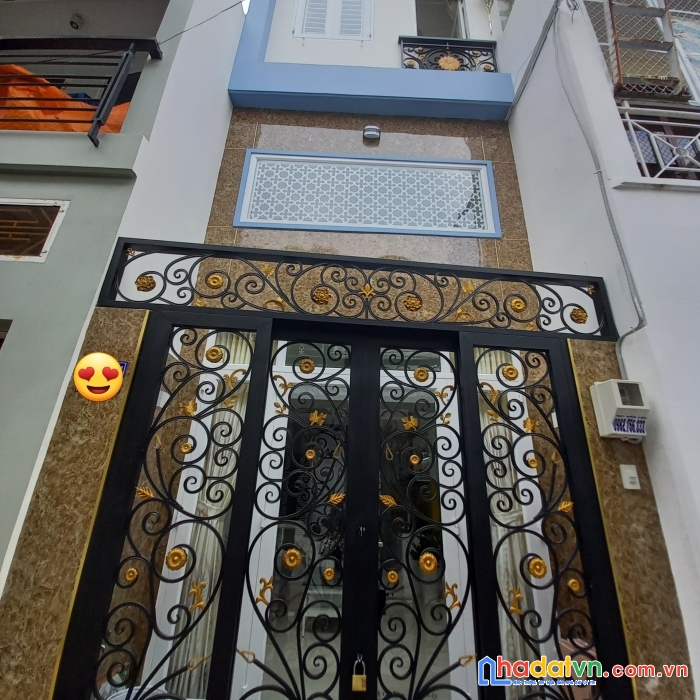 Nhà mới tinh, bùi đình túy, 5 tầng btct, vào ở ngay, nhỉnh 4 tỷ tl