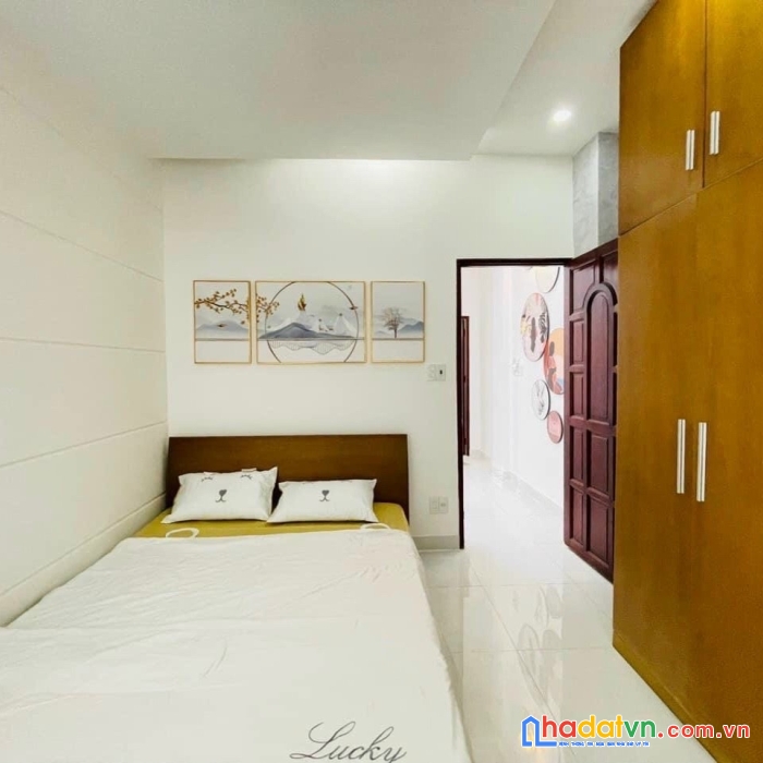 Nhà đẹp, chấn hưng, hẻm 4m, 3.5 x 13.5m, 1 lầu btct, tân bình, dt 47m², giá 7.2 tỷ