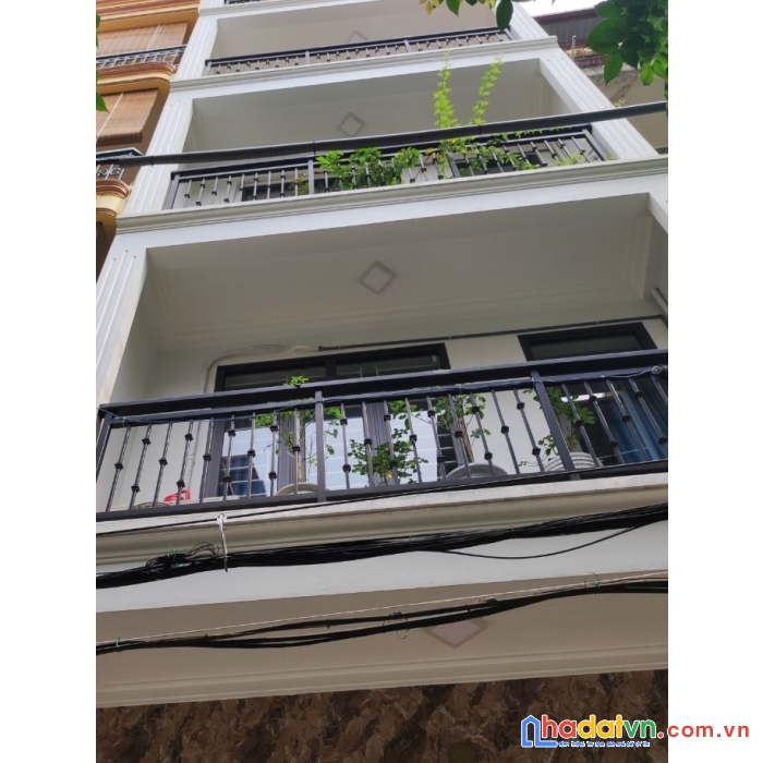 Bán nhà quan hoa, dân cư đông đúc, 70m2, 7.7 tỷ