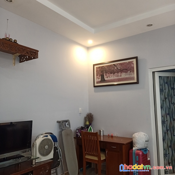 Nhà đẹp diện tích lớn 3pn huỳnh tấn phát phú thuận quận 7