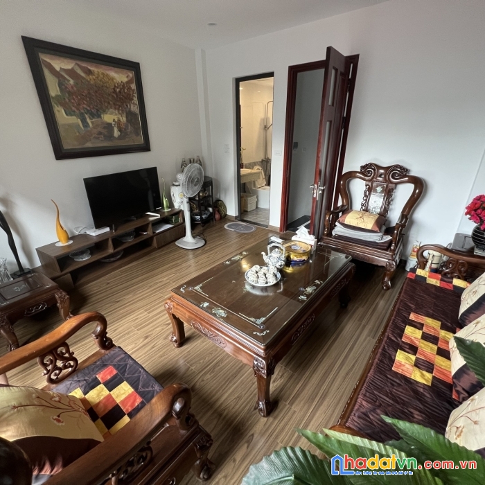 Nhà oto đỗ cổng, liền kề công viên 30m2, 5 tầng, 3.95 tỷ