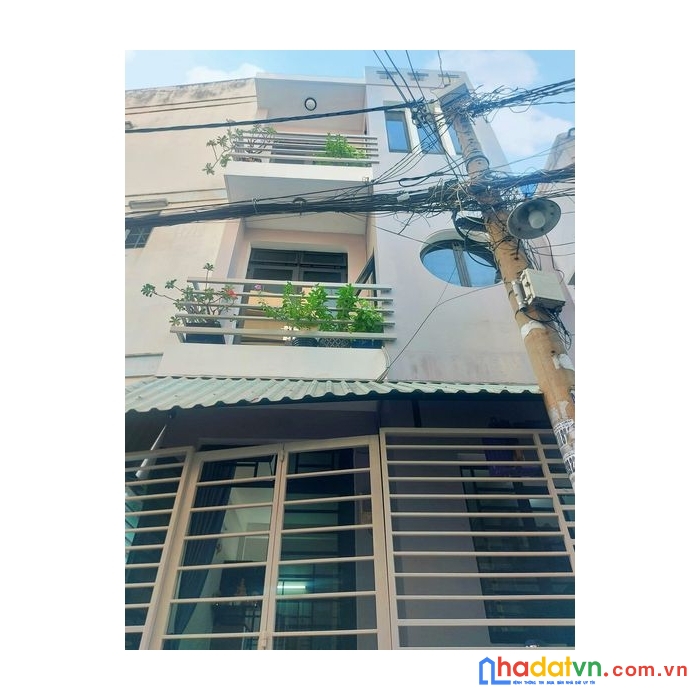 Bán nhà cách mạng tháng 8, phường 15, quận 10, hxh 3 tầng 5.8 tỷ