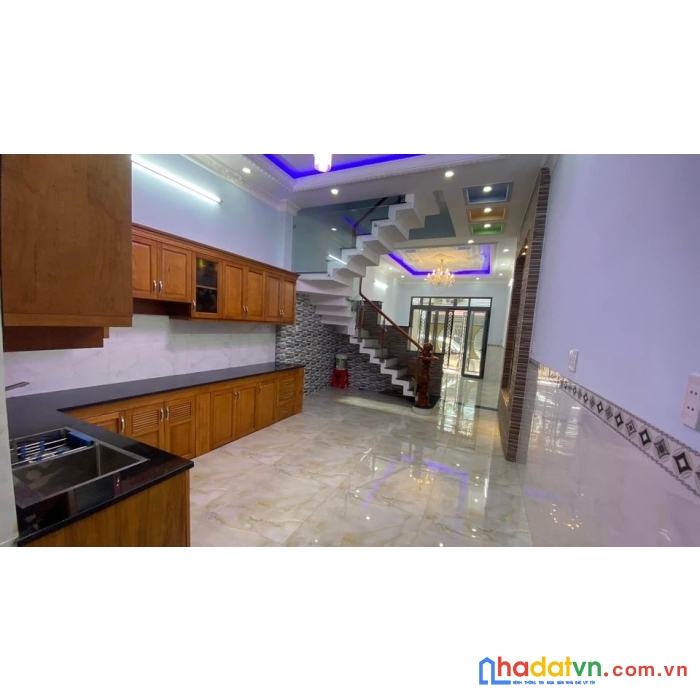Nhà hiếm -bán nhà phố xuân phương, 4 tầng x 45m2, oto đỗ cửa, 4tỷ