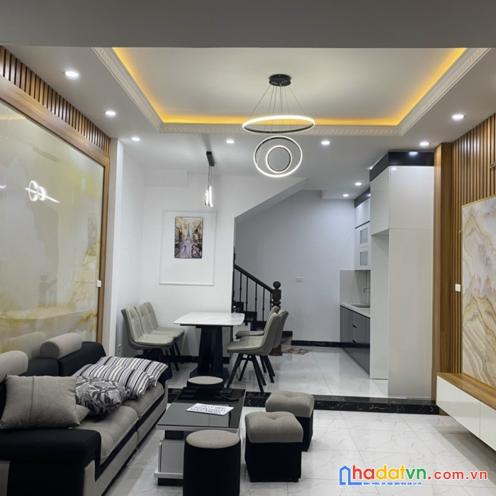 Quá hiếm ! phúc đồng, long biên, 42m, 5 tầng, 6 ngủ, 15m ra đường thông ô tô, 3,5 tỷ
