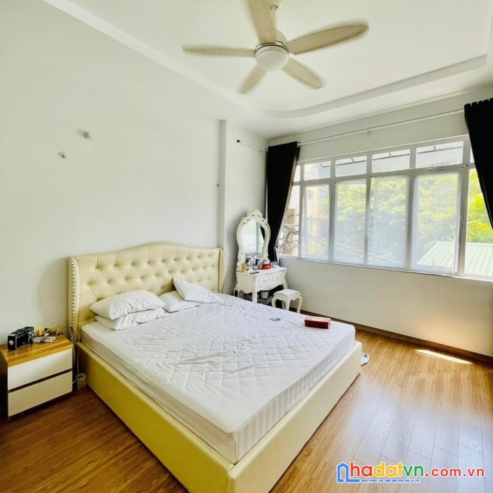 Hoa hậu phố hào nam, đống đa, ở cực thích, 53m2, 4 ngủ rộng, chỉ 6.8 tỷ