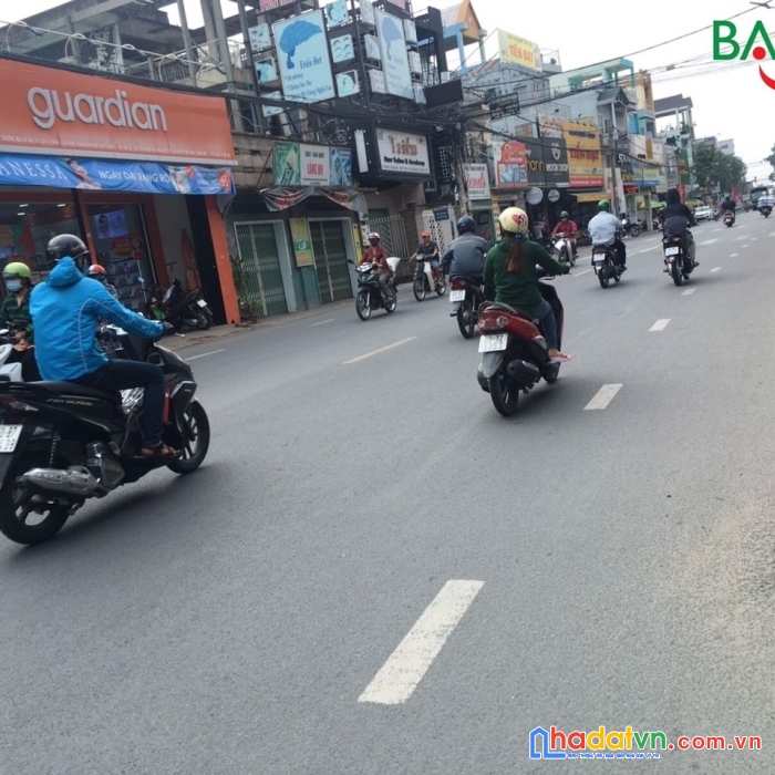 Bán nhà mặt tiền phạm văn thuận 59m2 gần chợ tam hiệp, biên hòa, đồng nai.