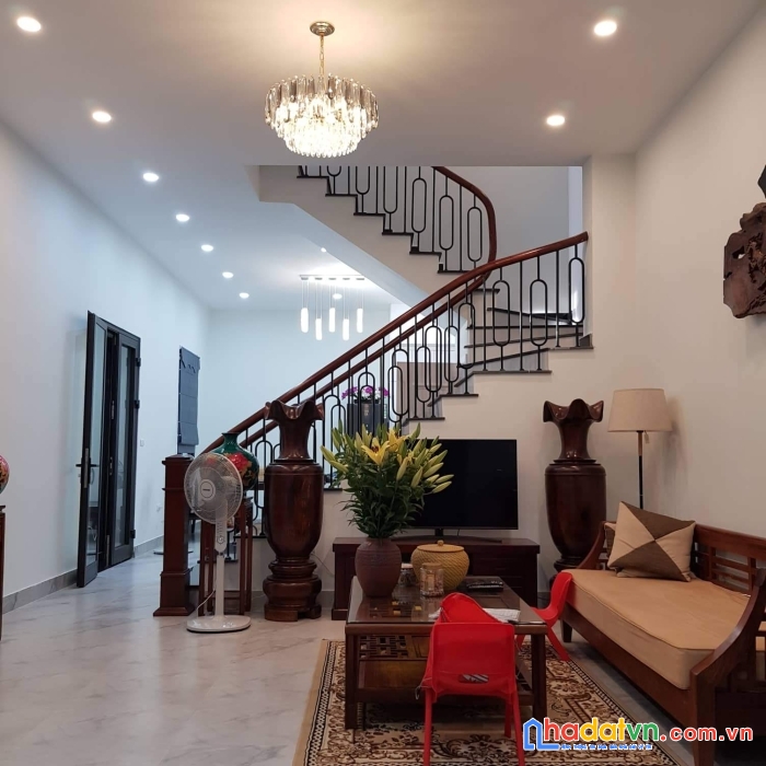 Bán nhà phố kim ngưu, quận hai bà. lô góc, ngõ, sạch thoáng, dt70m2. chỉ 11 tỷ.