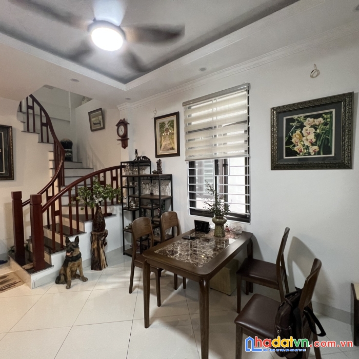 080922 tặng nhà cho khách mua đất 50m2 đặng xá, gia lâm, hà nội. mt5m, đường 10m. lh 0989894845.