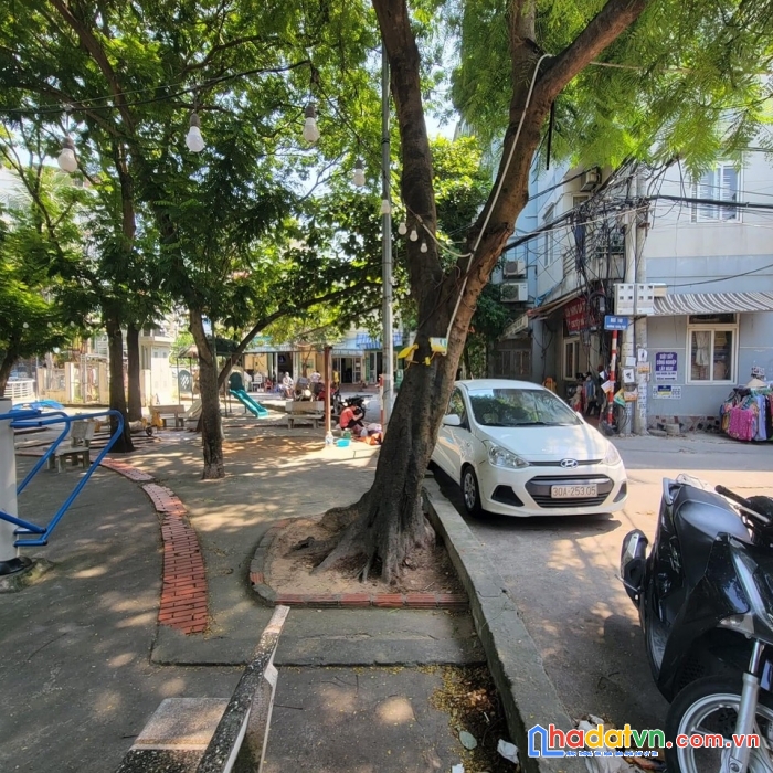 Lô góc 3 mặt thoáng - mặt tiền khủng - nhà 5 tầng - xe tải chạy vòng quanh hà đông 11 tỷ