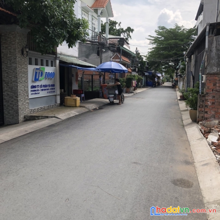 Lô góc đất 2 mặt tiền, kinh doanh tốt, quốc lộ 13 giá nhỉnh 7 tỷ 120m2