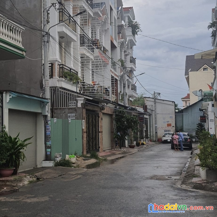 Nhà đẹp 4 tầng, khu an ninh, sát vạn phúc city, quốc lộ 13, 68m2 nhỉnh 9 tỷ