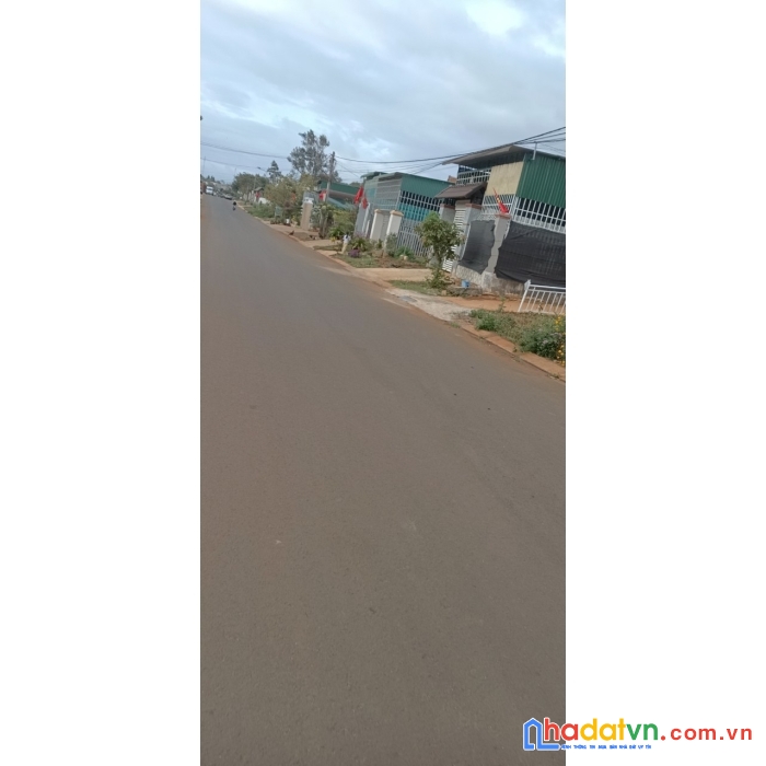 Bán gấp giá rẻ đất nền gần hồ tây thị trấn đăk mil - 849 tr - shr