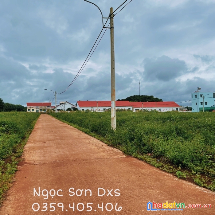 Ngân hàng chuẩn bị mở room, cần bán 3 lô liền kề chợ phú lộc, krong năng