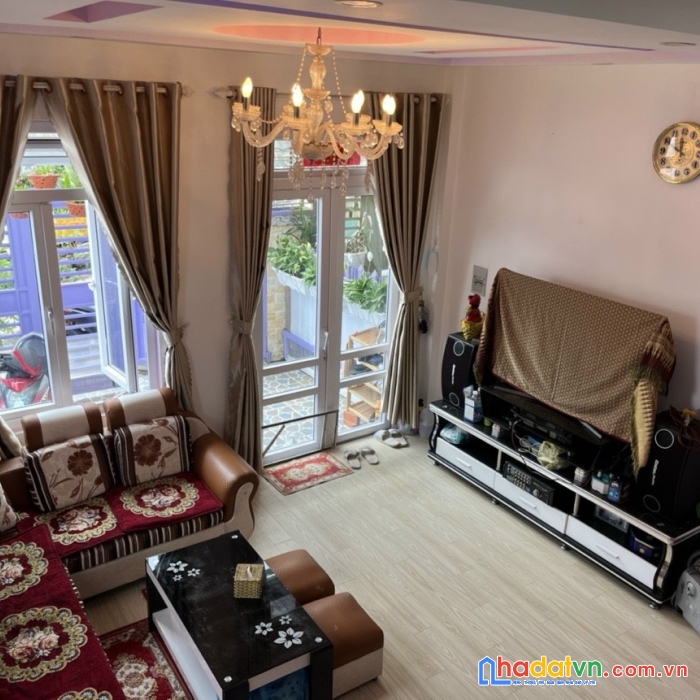 Cần tiền bán gấp nhà sổ xd riêng ngay trung tâm đường lê hồng phong, đà lạt giá 3.7 tỷ