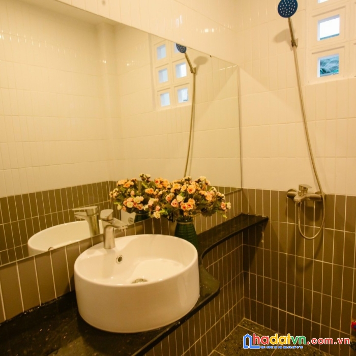 Siêu rẻ*nhà bán 5lầu 57m2 lam sơn p6 q.bình thạnh