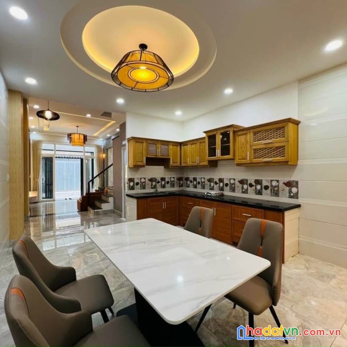 Nhà đẹp, lê cảnh tuân, 4 x 14m, 3 lầu, 6.9 tỷ, tiện ích, tân phú, dt 56m², giá 6.9 tỷ