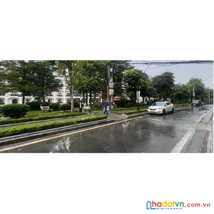 Bán siêu phẩm phố từ hoa view hồ tây 160m2 x 3 tầng, mặt tiền 8m giá 143 tỷ vị trí cực đẳng cấp.