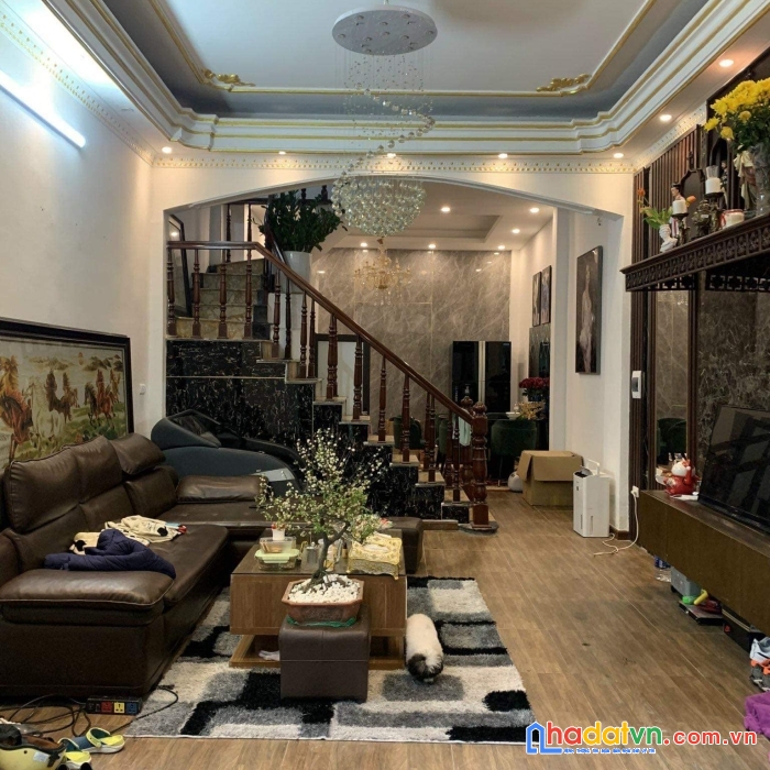 Phố mai động- hoàng mai- nhà đẹp 4t- ô tô đỗ- 20m ra phố lớn- tăng full nội thất sịn sò-lh