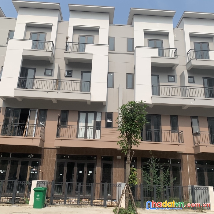 Bán nhanh nhà phố 4 75m2 tầng tiện ích liên hoàn khép kín ở kđt vsip chỉ 40tr/m2