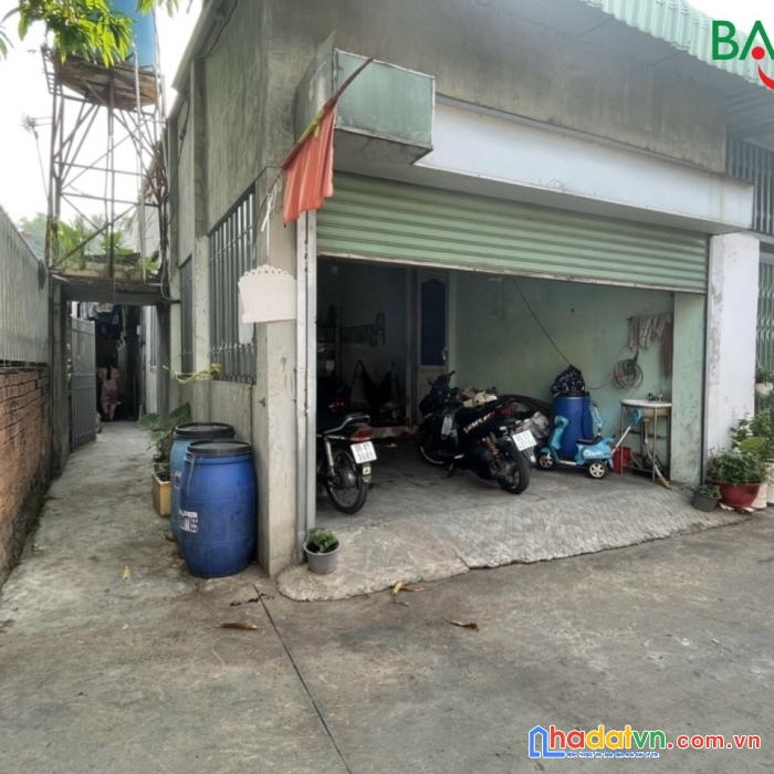 Bán dãy trọ chỉ tính tiền đất 6*27m  shr đng ô tô 1 sec phùng hưng gần kcn an phước long thành