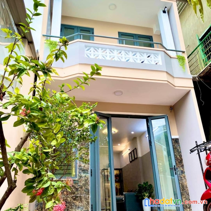 Bán nhà 2 tầng hẻm 4m lê hồng phong gần siêu thị coop mart nha trang chỉ 3 tỷ 250
