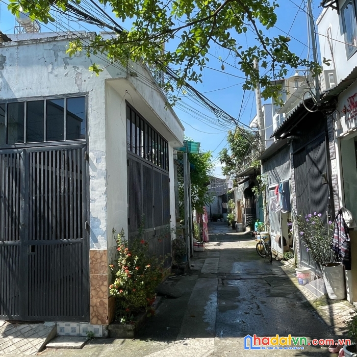 Bán ngôi nhà đồng tâm 40m2, trệt lửng, hxh – giá bán 2 tỷ 640
