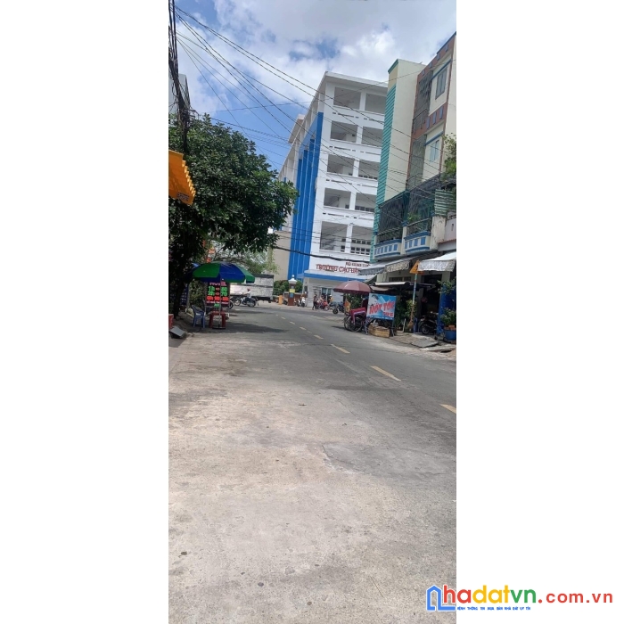 Mặt tiền 30m kinh doanh đa ngành, lê  quốc trinh_tân phú, đối diện cđ gtvt, gần nguyễn sơn, sổ