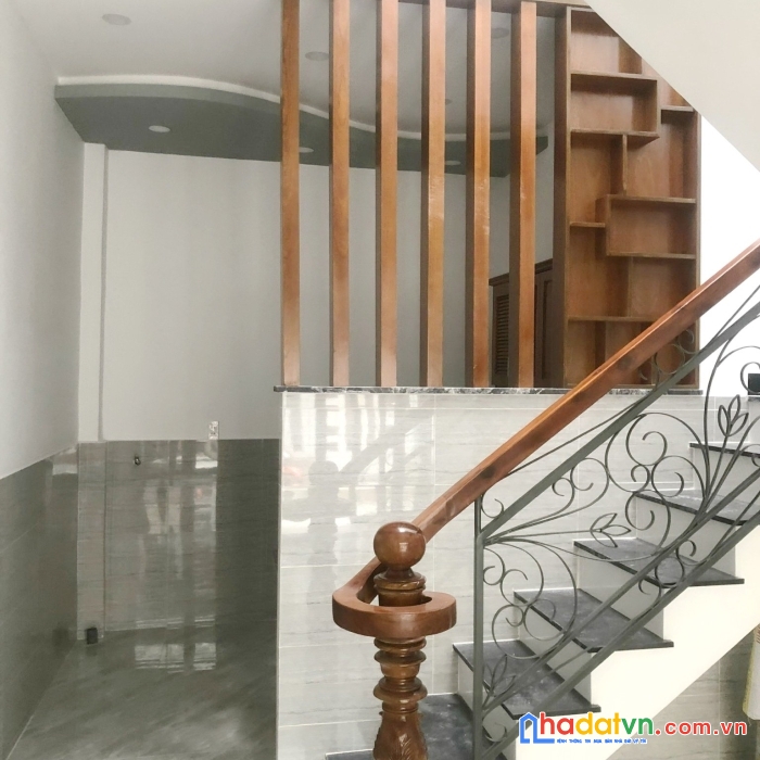 Bán nhà đẹp hẻm 216 dương bá trạc phường 2 quận 8