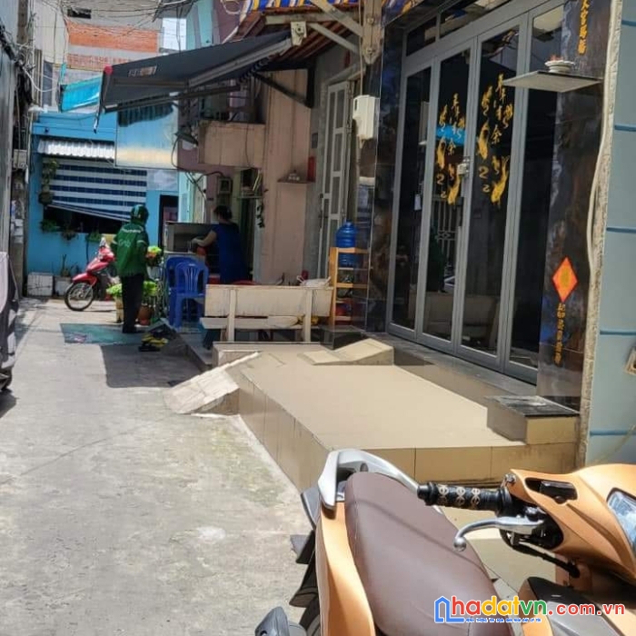 Chỉ 2,9 tỷ có ngay nhà tân phú, sát mặt tiền đường kênh tân hoá, sổ vuông vức, nhà rất mới vào ở