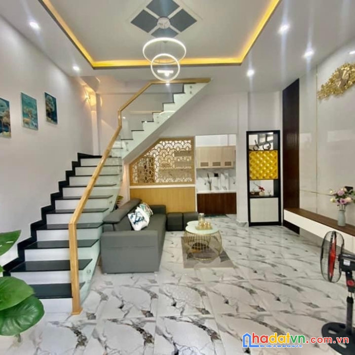 .nhà trưng nữ vương, 41m2, 2 tầng, ngang 4.9, nở hậu