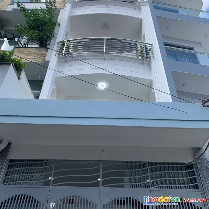 Bán nhà tt q11, hxh thẳng, sát mặt tiền tuệ tĩnh, gẩn lãnh binh thăng, 3tháng , nhà mới vào ở ngạy