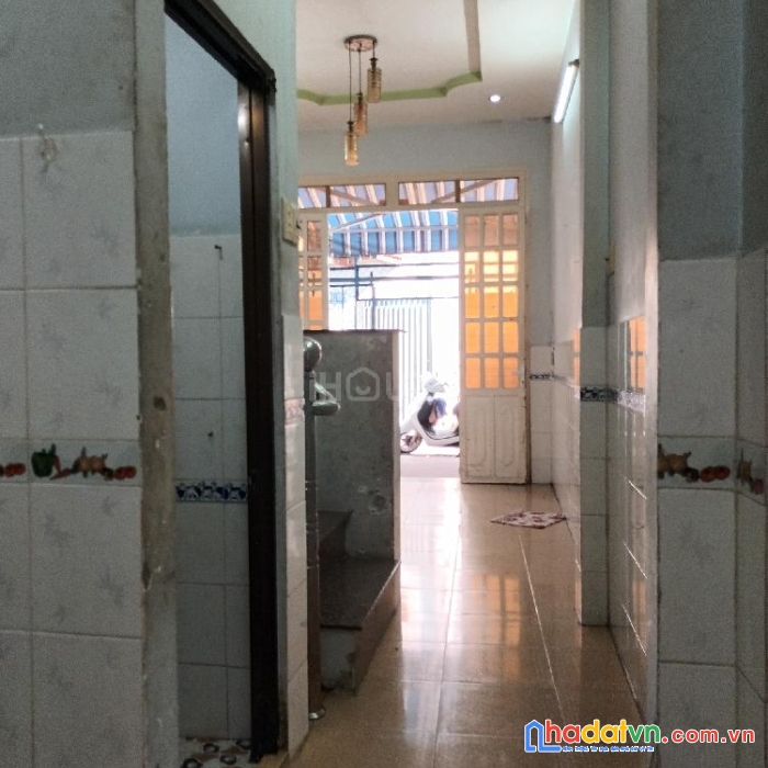 Nhà lạc lomg quân p3 q11 40m2 chỉ 3 ty750