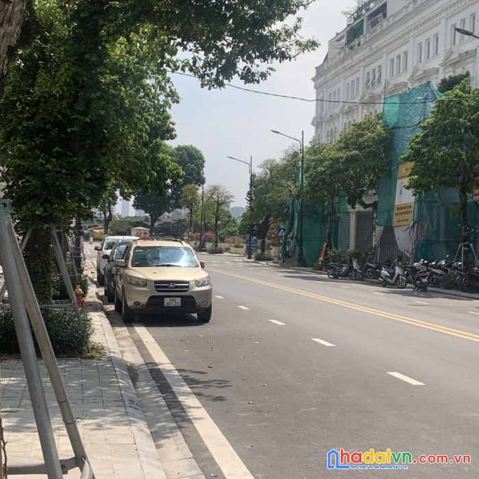 Louis city đại mỗ, nam từ liêm, mặt đường đôi, kinh doanh vip, 105m x 6t giá 20 tỷ