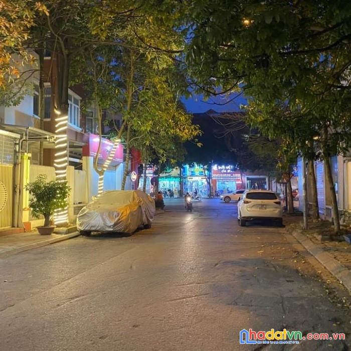 Bán nhà phường mỗ lao 60m2 5t lô góc kinh doanh ô tô chỉ hơn 13tỷ