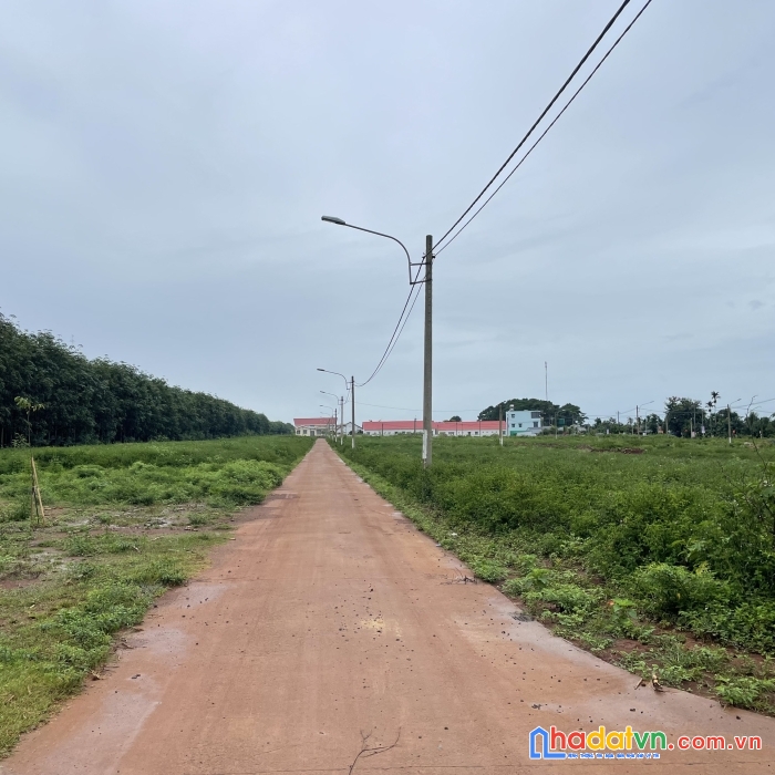05 suất đầu tư giai đoạn đầu đất nền krông năng giá chỉ 899 triệu/nền 132m2 (6x22).