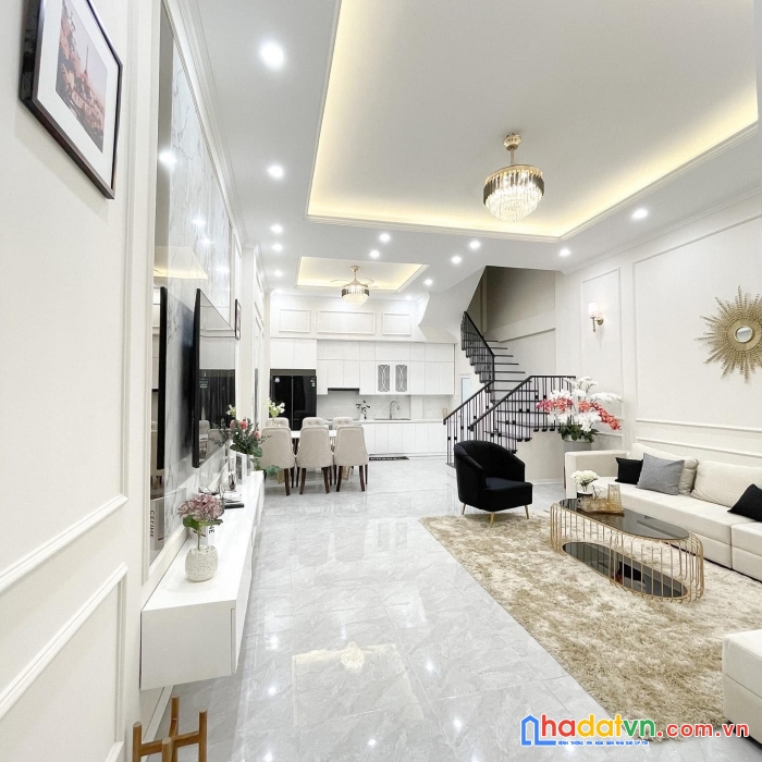 Bán nhà ngọc trì 43m2 3.85tỷ nhà mới tinh cực kỳ thông thoáng