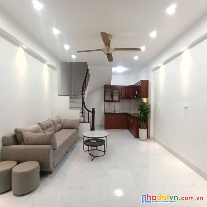 Bán nhà phố tân mai, quận hoàng mai, 5m ra ô tô, gần hồ, công viên, 25m, 5 tầng, 2.78 tỷ