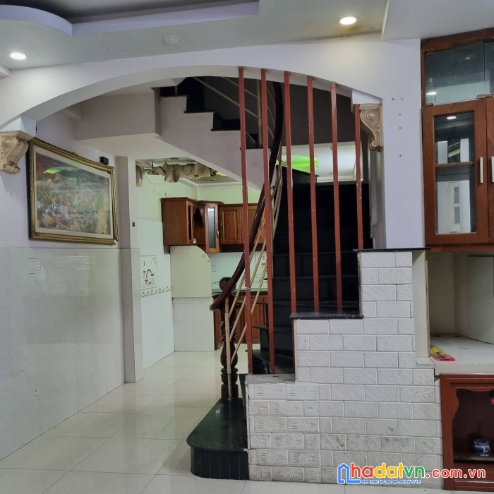Bán nhà đường chế lan viên, tân phú 44m2. 4 tầng giá 3,2 tỷ