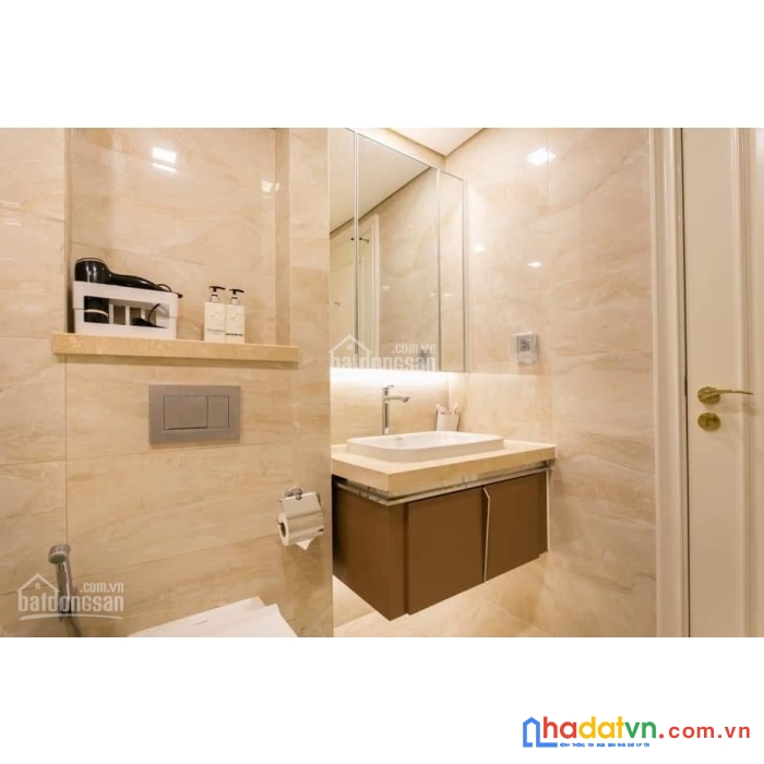 Bán nhanh căn hộ 2 phòng ngủ vinhomes giá rẻ nhất thị trường, view trực diện landmark 81