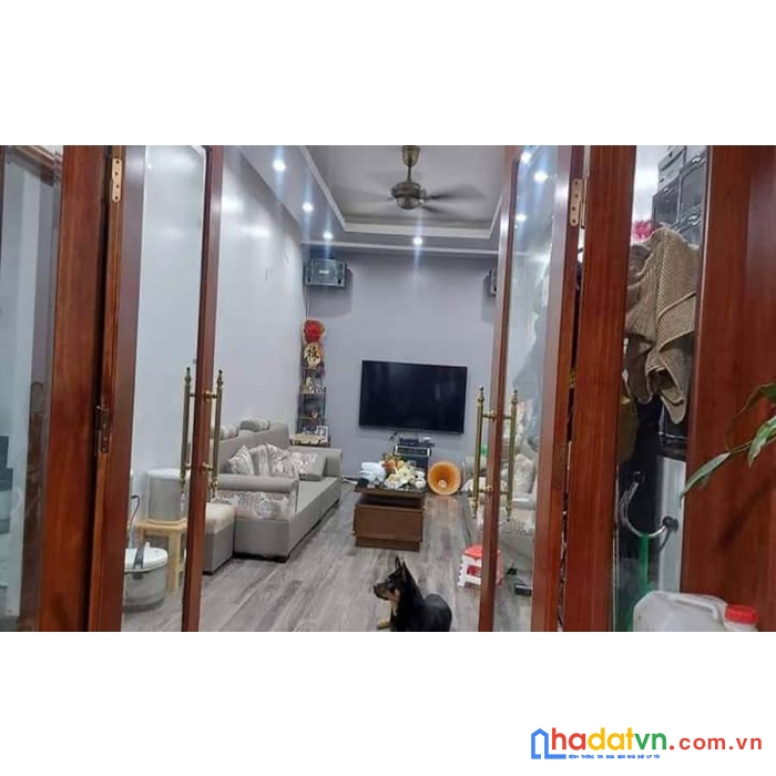 Nhà đẹp vừa ở vừa kinh doanh nhộn nhịp,ngõ hoàng ngọc phách,quận đống đa,hà nội,51m2 giá tốt nhất