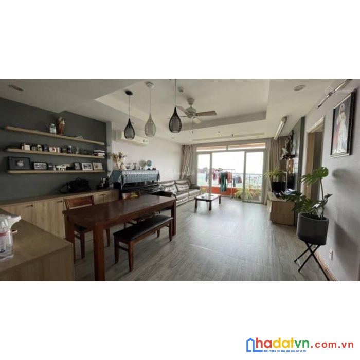 Căn hộ dragon hill  1. dts 101m2 nhỉnh 3.7 tỷ thương lượng.