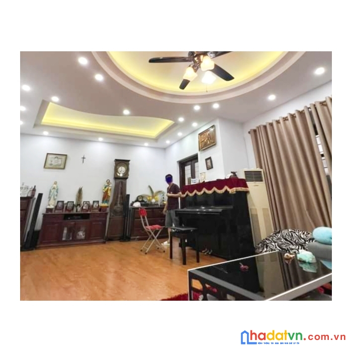Chùa quỳnh, hai bà trưng, 87/110m2 4t 6,8m mt mặt phố siêu kinh doanh, 2 mặt thoáng