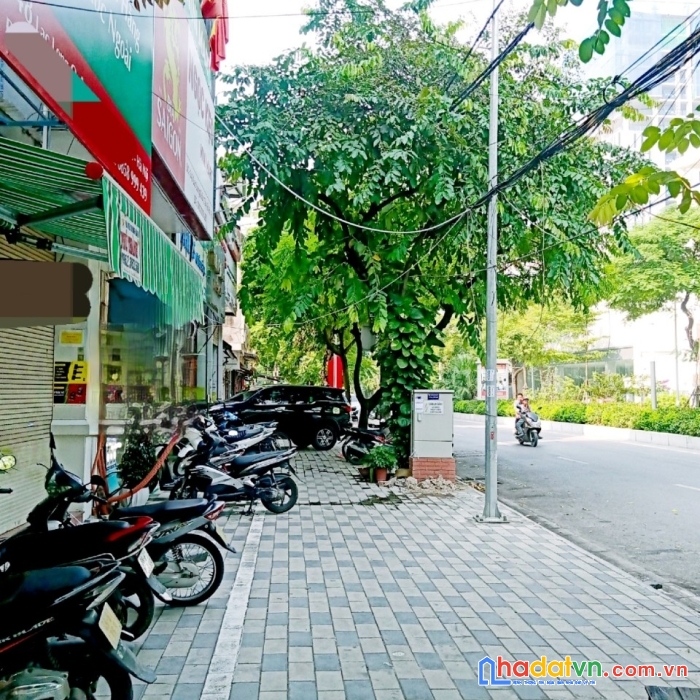 Đất đẹp nhất phố lạc long quân, tây hồ, dt102m2, xây vp, trụ sở c.ty, k/s nhỉnh 30 tỷ.