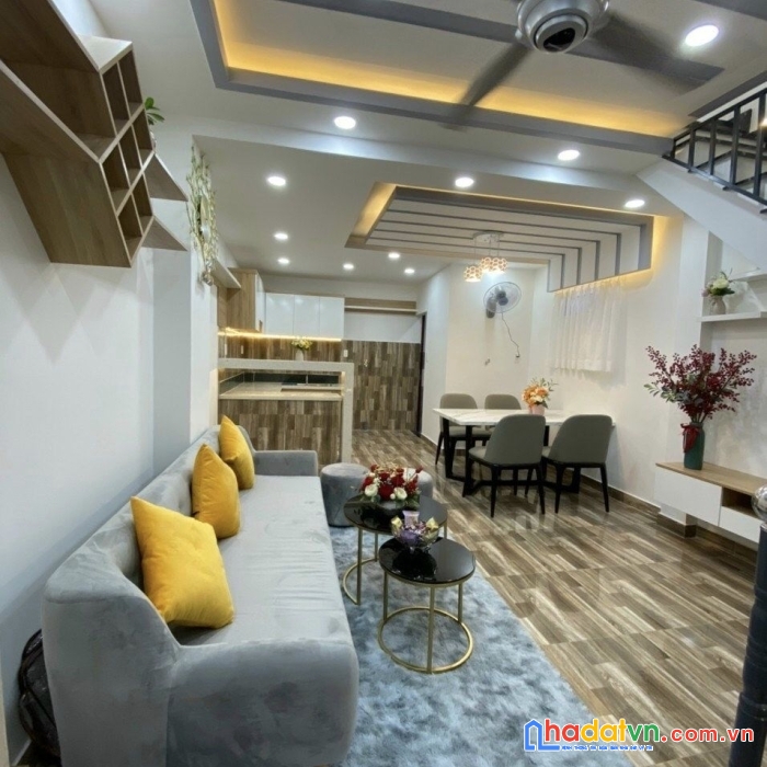 Nhà bán [ huỳnh tấn phát ] quận 7