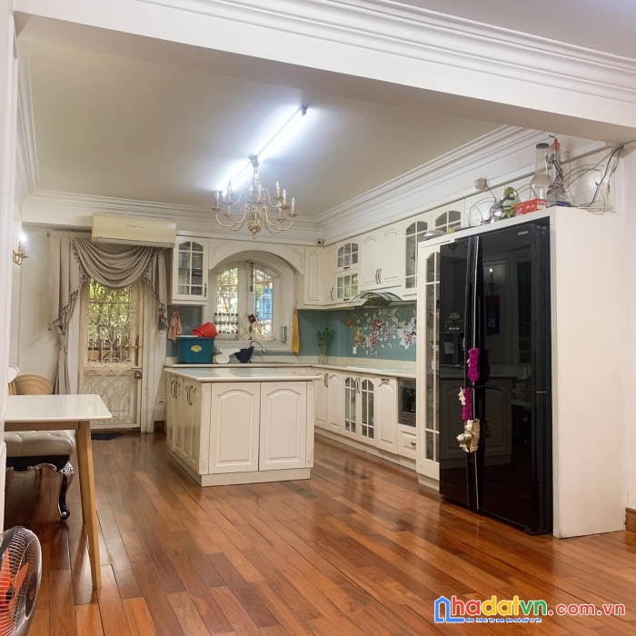 Bán nhà 20.5 tỷ mặt tiền trần huy liệu phú nhuận 9 tầng thang máy