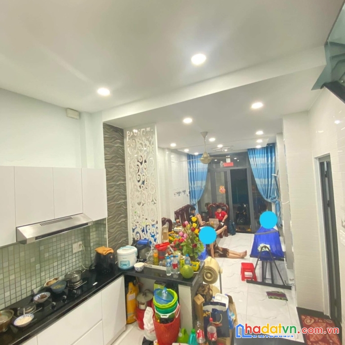 Bán nhà 4 lầu hẻm 8m đường lạc long quân trung tâm quận 11 giá chỉ 6.55 tỷ