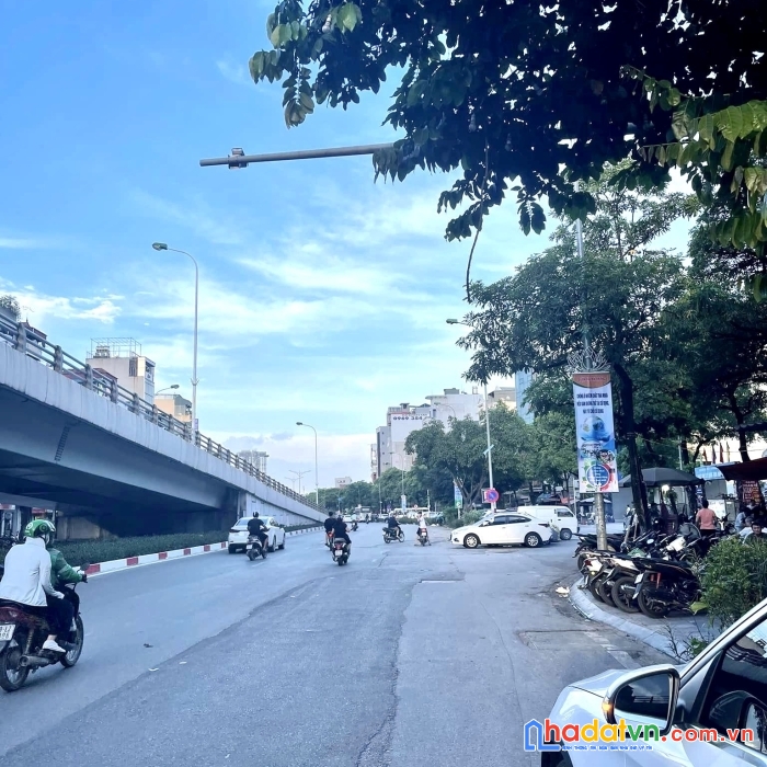 Chủ nhờ bán gấp nhà phố trần khát chân, ngõ ba gác rộng, 34m2 x 4 tầng, giá chỉ 2.9 tỷ (có thương