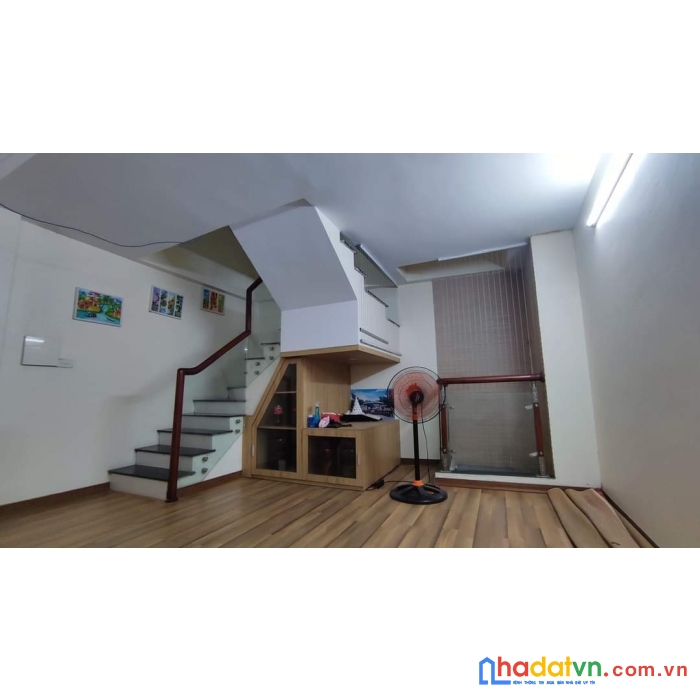 Triều khúc - tân triều - rất hiếm - gần hồ - gần ô tô - 5 tầng - 45m2 - kiến trúc đẹp mê ly -  chỉ