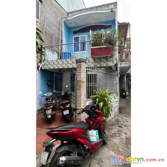 Quận 6, bà hom, hxh đổ cửa, lô gốc 2mặt hẻm, sát chợ phú lâm, vòng xoay cây gõ, sổ nở hậu tài lộc,